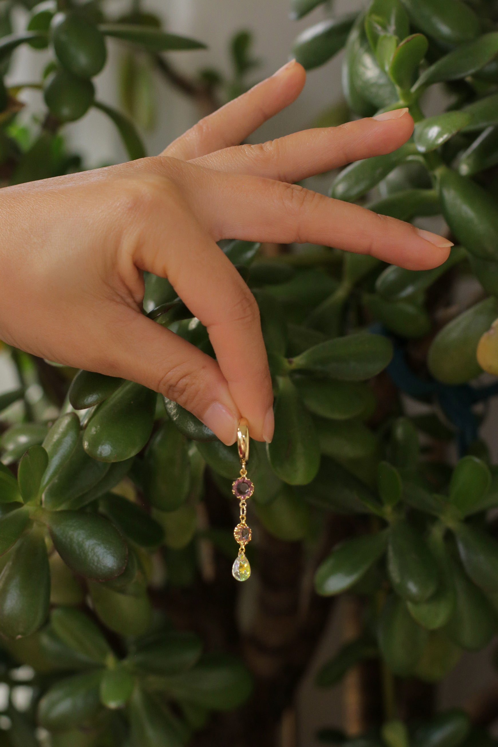 Candy Crystal Dangle EarringsNuma EstiloEarrings